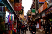 Videonauts Nepal Kathmandu Thamel backpacking