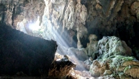 Videonauts Sabbatical Laos Vang Vieng cave chief