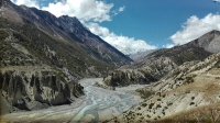 Videonauts backpacking Nepal Annapurna Circuit Manang