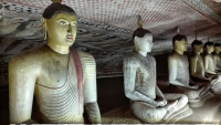 Videonauts - Dambulla Buddha I