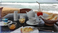 Videonauts - Sri Lanka beach Frühstück Hikkaduwa