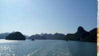 Videonauts backpacking Vietnam Halong Bay II