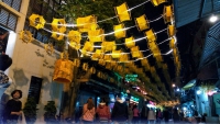 Videonauts backpacking Vietnam Hanoi Streets