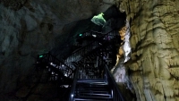 Videonauts backpacking Vietnam Paradise Cave 2