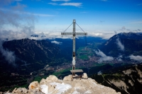 Videonauts Alpspitze Trekking Alpen Gipfelkreuz