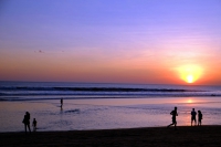 Videonauts Bali Kuta beach sunset backpacking