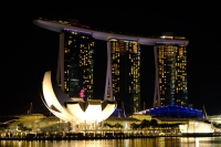 Videonauts Singapur bay at night backpacking