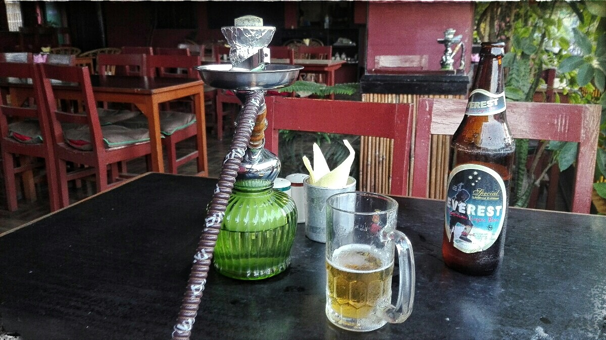 Videonauts backpacking Nepal chillen in Pokhara