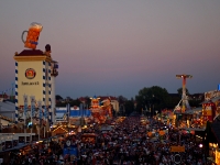 Videonauts Herbst in 50mm Festbrennweite Wiesn